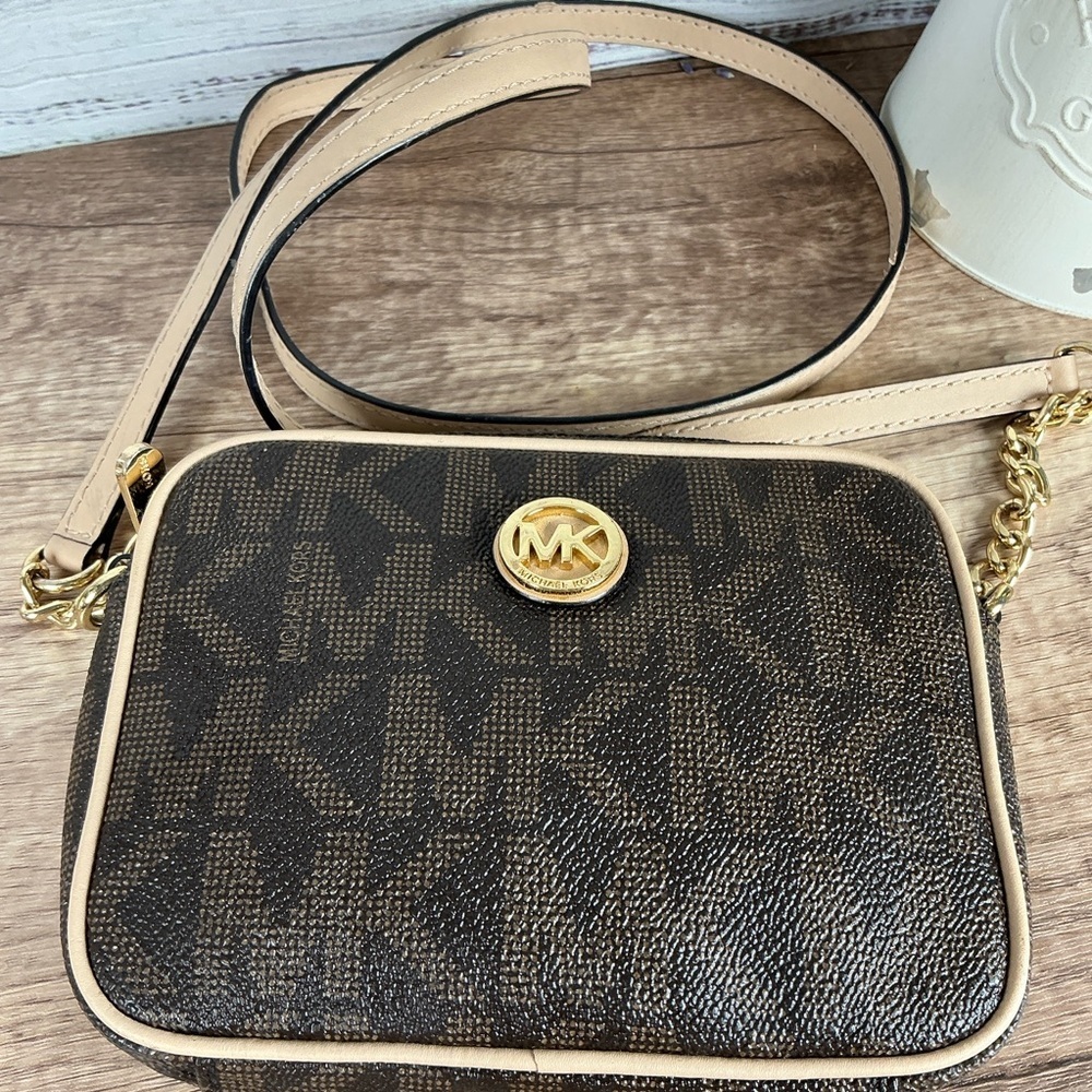 Michael Kors Fulton Small Bag Signature Brown Tan Gold Crossbody‎ Purse - Picture 6 of 11